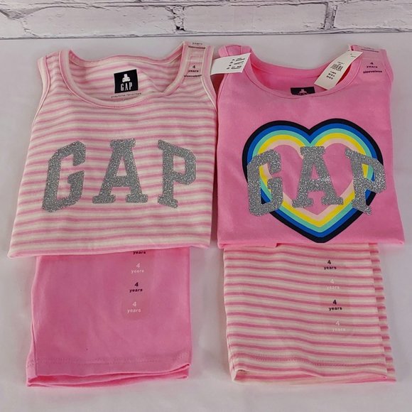 'GAP' 4-PIECE 'PLAYTIME FAVORITES' LOGO TOPS & SHORTS BUNDLE SET - Picture 1 of 16